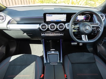 Used Mercedes-Benz GLB 2024 for sale - 75851971: Photo
