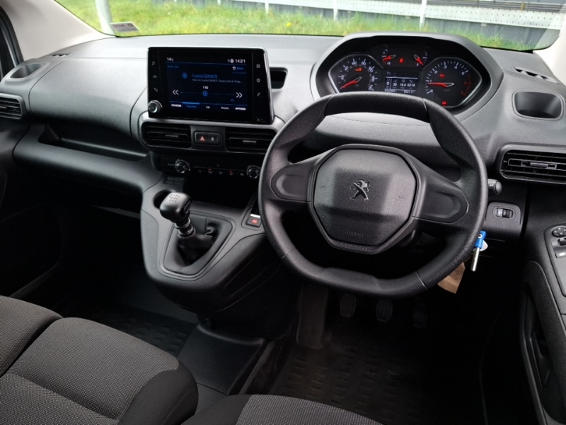 Used Peugeot Partner 2023 for sale - 77987287: Photo 2