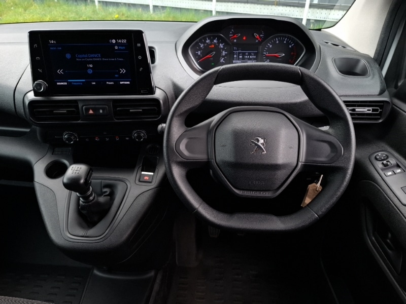 Used Peugeot Partner 2023 for sale - 77987287: Photo 7