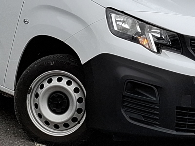 Used Peugeot Partner 2023 for sale - 77987287: Photo 9