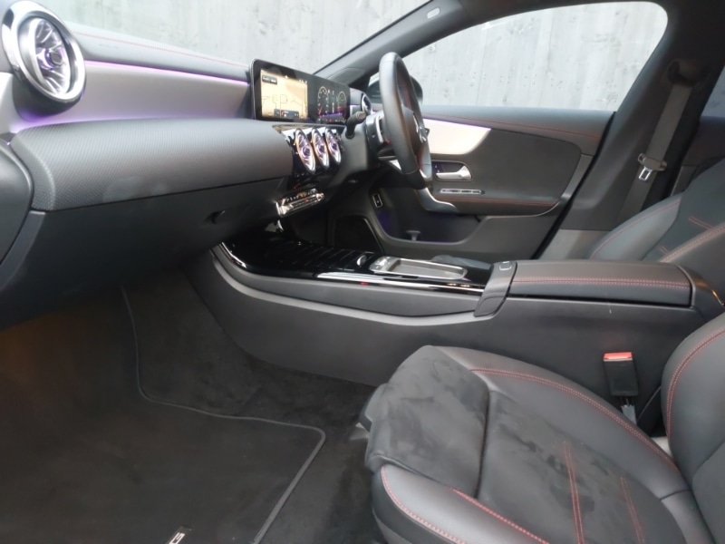 Used Mercedes-Benz CLA 2025 for sale - 76921000: Photo 5