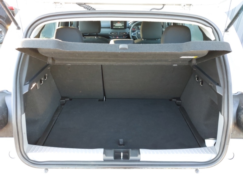 Used Dacia Sandero Stepway 2024 for sale - 76967554: Photo 8