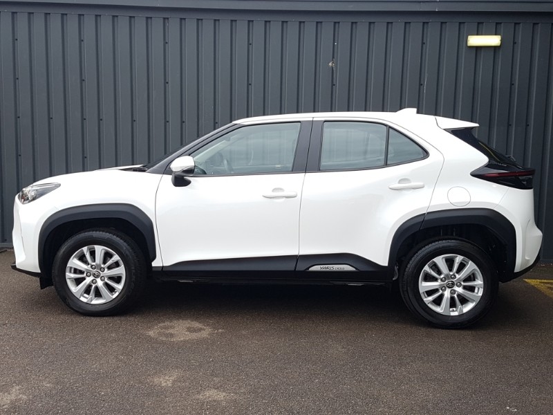 Used Toyota Yaris Cross 2023 for sale - 77624391: Photo 4