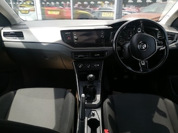 Used Volkswagen Polo 2020 for sale - 78972702: Photo