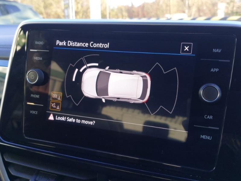 Used Volkswagen T-Roc 2022 for sale - 76688022: Photo 11