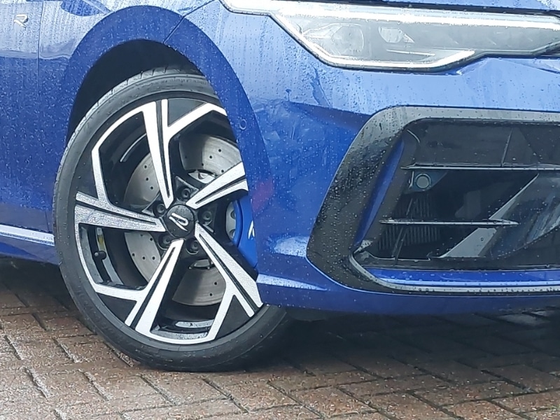 Used Volkswagen Golf 2025 for sale - 76970739: Photo 9