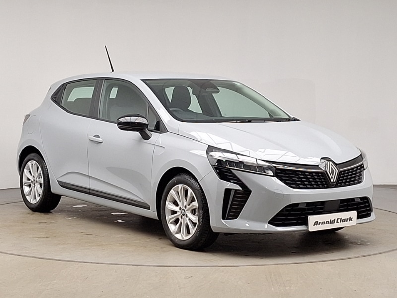 Used Renault Clio 2024 for sale - 76437354: Photo 1