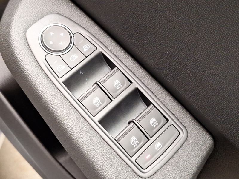 Used Renault Clio 2024 for sale - 76437354: Photo 12