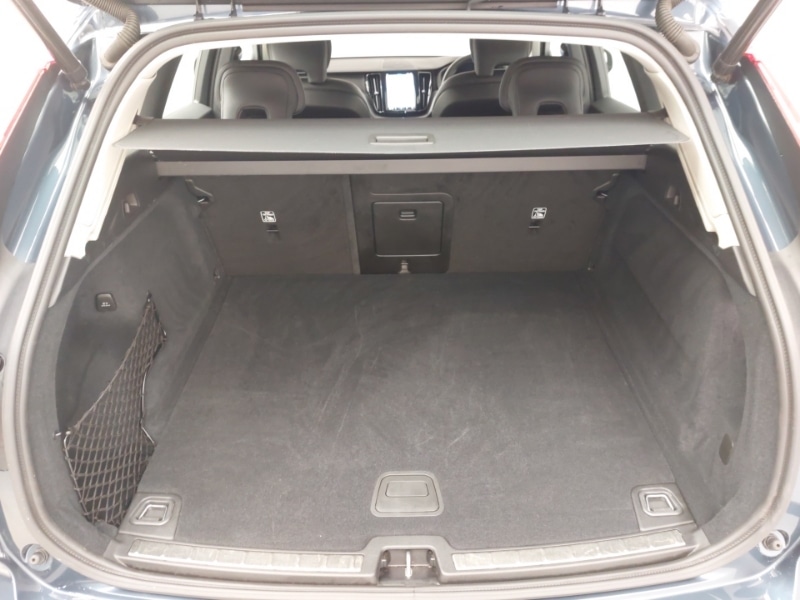 Used Volvo XC60 2024 for sale - 76778986: Photo 8