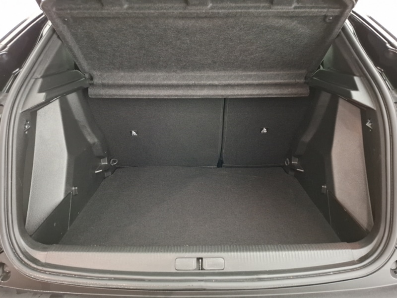 Used Peugeot 2008 2024 for sale - 77293977: Photo 8