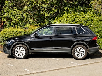 Used Volkswagen Tiguan Allspace 2022 for sale - 78580884: Photo
