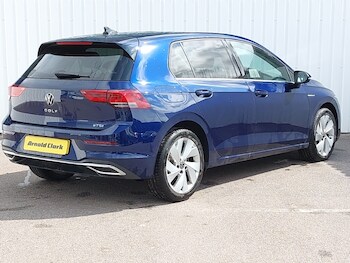 Used Volkswagen Golf 2024 for sale - 75477028: Photo