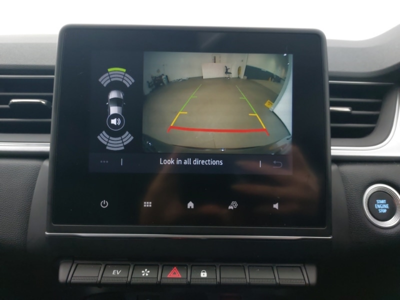 Used Renault Captur 2022 for sale - 76897982: Photo 11