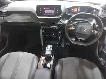 Used Peugeot 2008 2022 for sale - 77682743: Photo