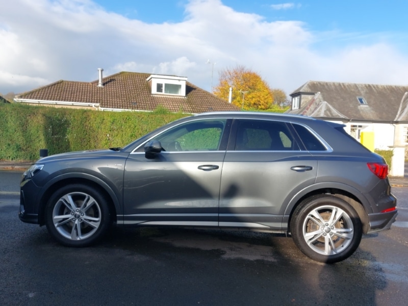 Used Audi Q3 2020 for sale - 77281616: Photo 4