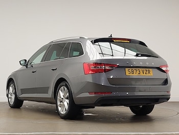 Used Skoda Superb 2023 for sale - 76198899: Photo 3