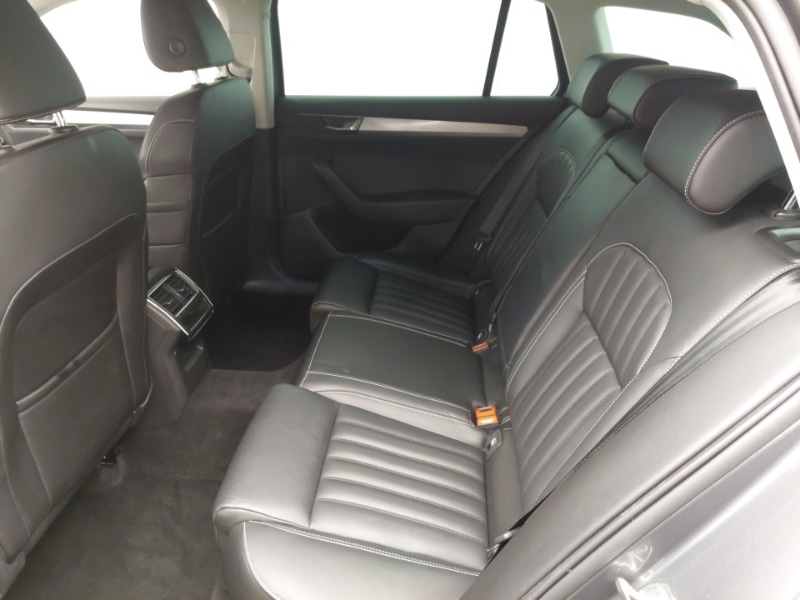 Used Skoda Superb 2023 for sale - 76198899: Photo 6