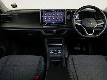 Used Volkswagen Tiguan 2024 for sale - 75882274: Photo