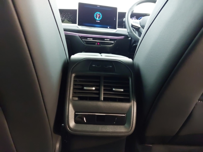 Used Volkswagen Passat 2024 for sale - 76983648: Photo 10