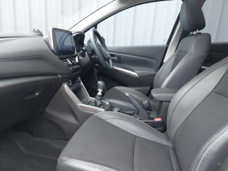 Used Suzuki SX4 S-Cross 2022 for sale - 76532736: Photo 5