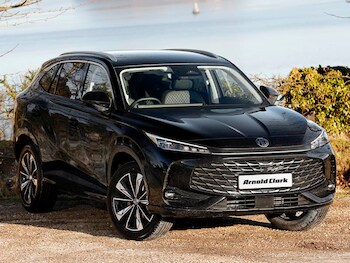 2025 - 1.5 T-GDI SE 5dr