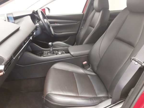 Used Mazda Mazda3 2020 for sale - 76220995: Photo 5