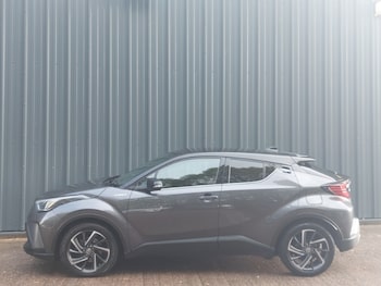 Used Toyota C-HR 2020 for sale - 76392796: Photo