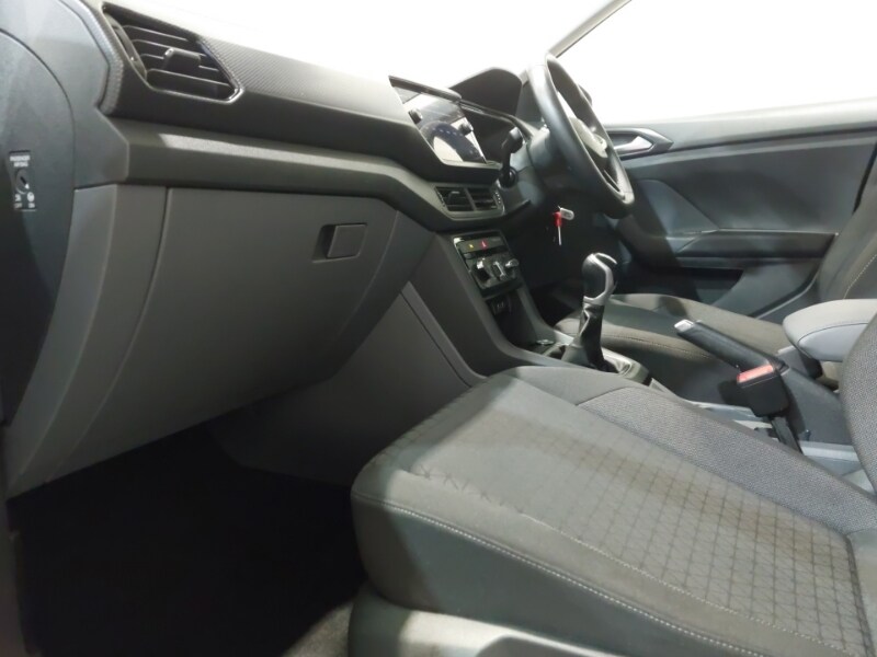 Used Volkswagen T-Cross 2020 for sale - 77999186: Photo 5