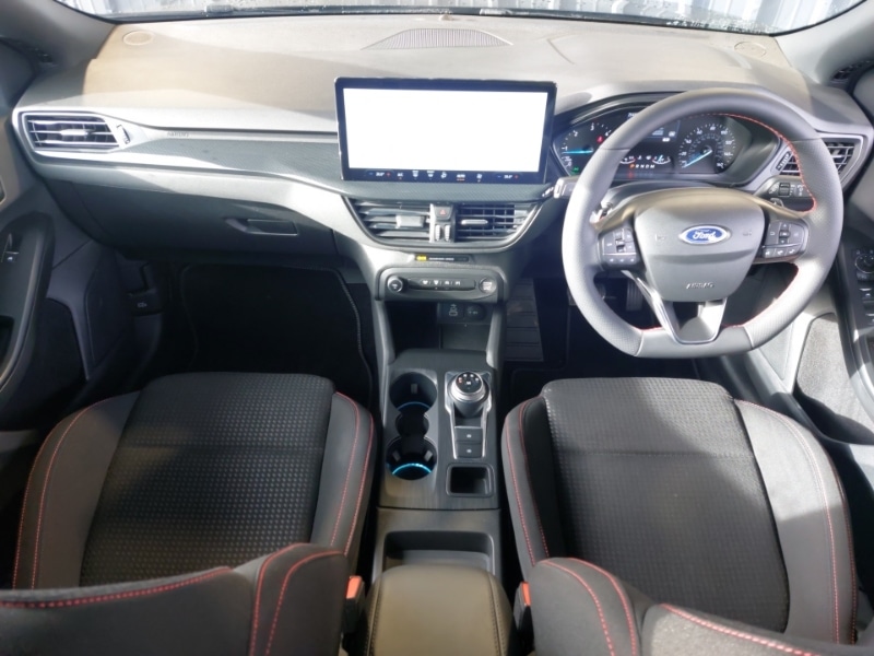 Used Ford Focus 2022 for sale - 77624645: Photo 2