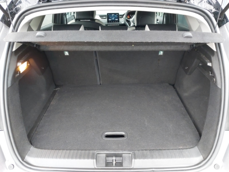 Used Renault Captur 2022 for sale - 77913386: Photo 8