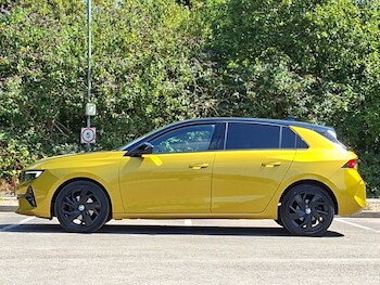 Used Vauxhall Astra 2023 for sale - 79350905: Photo