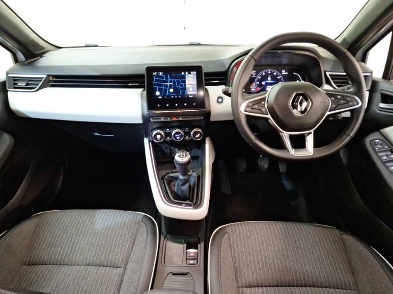 Used Renault Clio 2022 for sale - 76700419: Photo 2