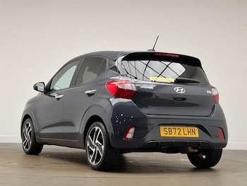 Used Hyundai i10 2023 for sale - 76144819: Photo 3