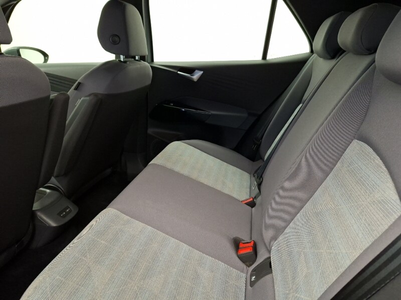 Used Volkswagen ID.3 2021 for sale - 77949171: Photo 6