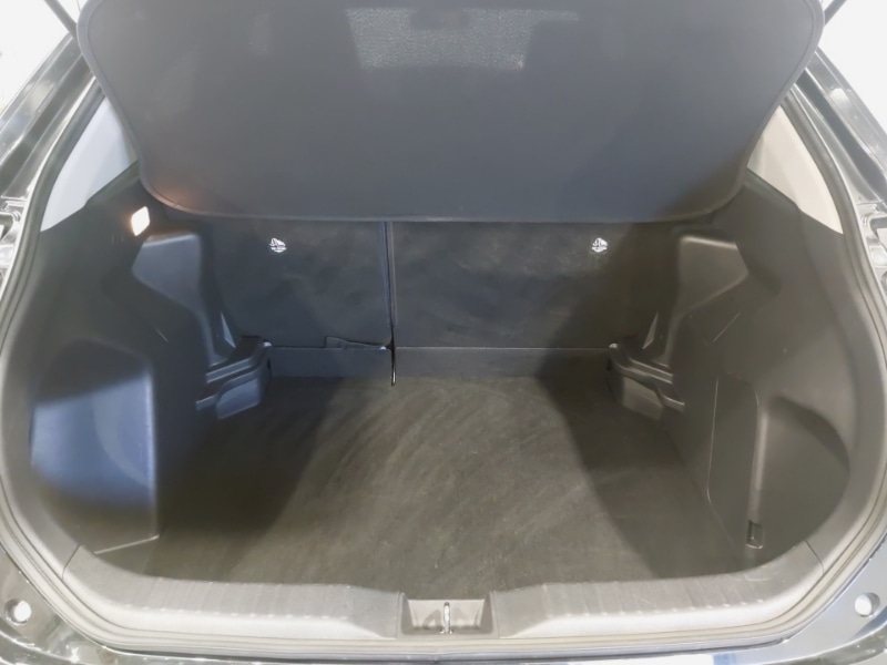 Used Toyota Yaris Cross 2022 for sale - 76639862: Photo 8