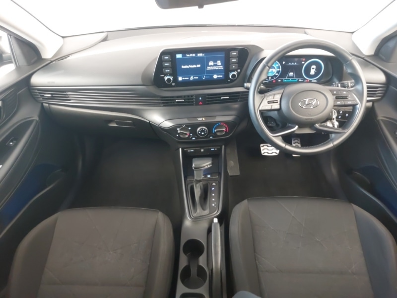 Used Hyundai BAYON 2023 for sale - 78164971: Photo 2