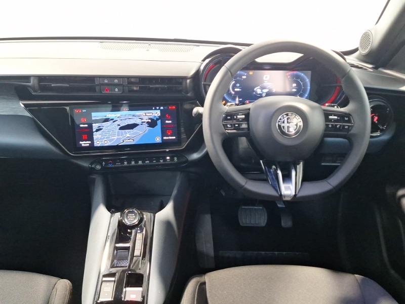 Used Alfa Romeo Junior 2025 for sale - 77975224: Photo 7