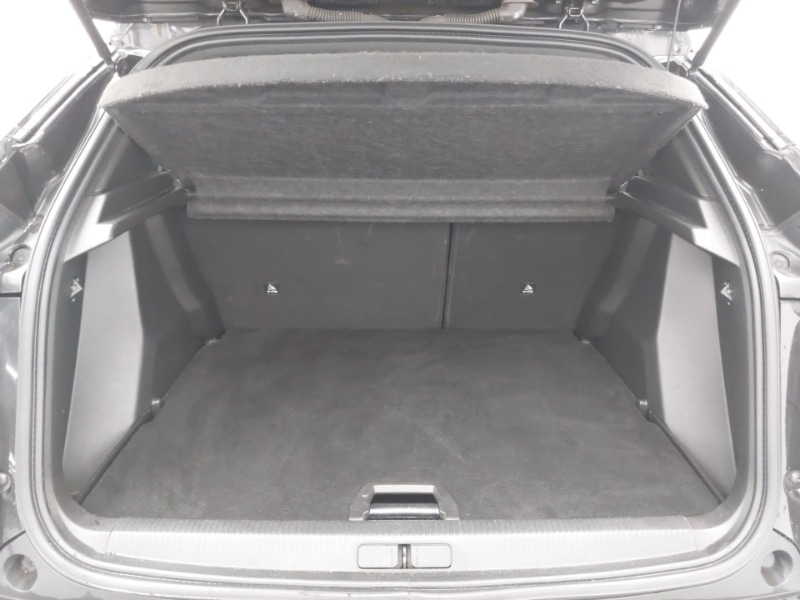 Used Peugeot 2008 2020 for sale - 78046154: Photo 8