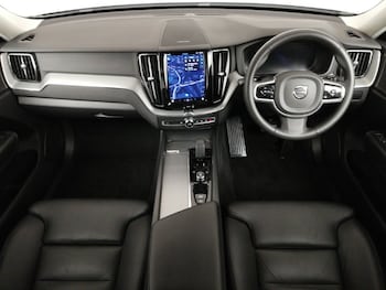 Used Volvo XC60 2023 for sale - 76195005: Photo 2