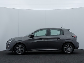 Used Peugeot 208 2022 for sale - 77371705: Photo