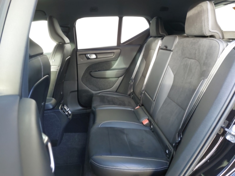 Used Volvo XC40 2021 for sale - 77142688: Photo 6