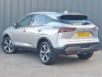 Used Nissan Qashqai 2024 for sale - 77058241: Photo