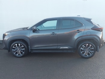 Used Toyota Yaris Cross 2022 for sale - 77353129: Photo