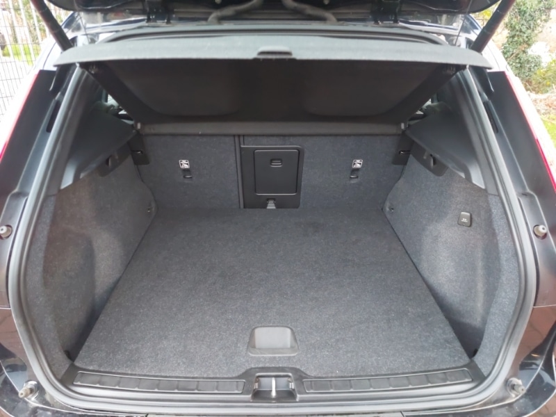 Used Volvo XC40 2022 for sale - 77399041: Photo 8