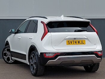 Used Kia Niro 2024 for sale - 75644680: Photo