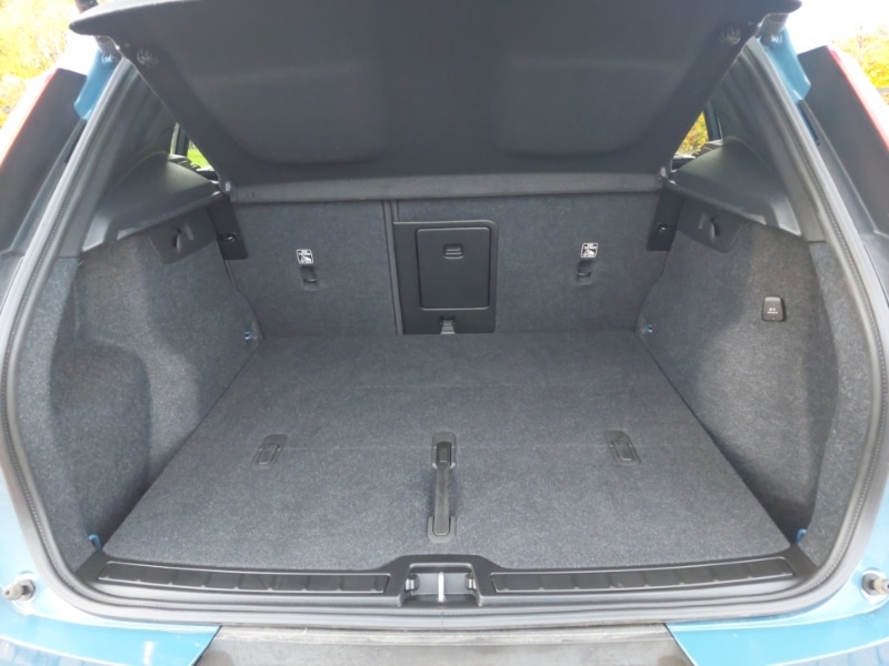 Used Volvo XC40 2024 for sale - 77020780: Photo 8