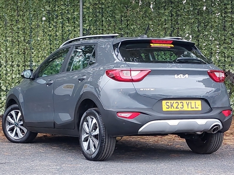 Used Kia Stonic 2023 for sale - 76502622: Photo 3