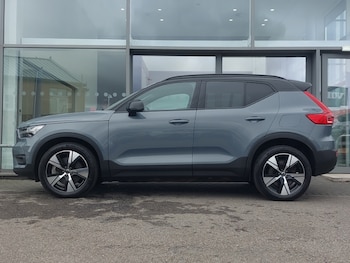 Used Volvo XC40 2022 for sale - 76920891: Photo