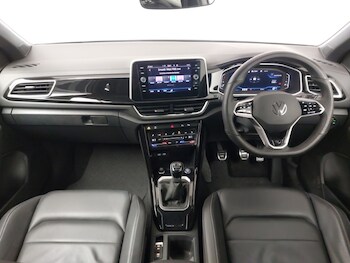 Used Volkswagen T-Roc 2023 for sale - 75893524: Photo