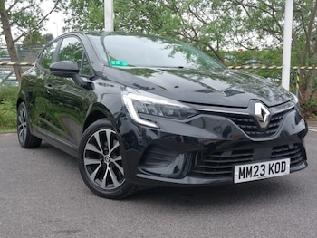 Used Renault Clio 2023 for sale - 78510196: Photo